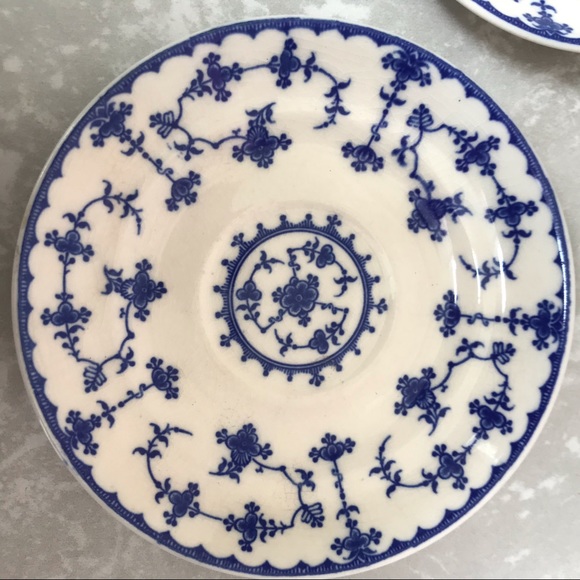 Vintage Blue Delft Teacups - Picture 5 of 10